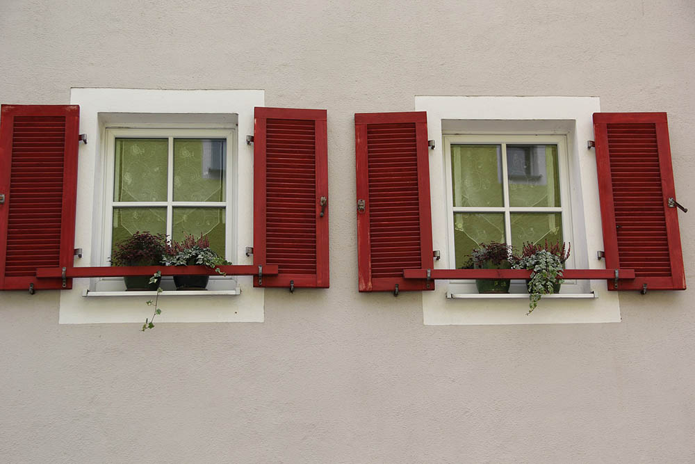 Kötelező szellőztető műanyag ablakra